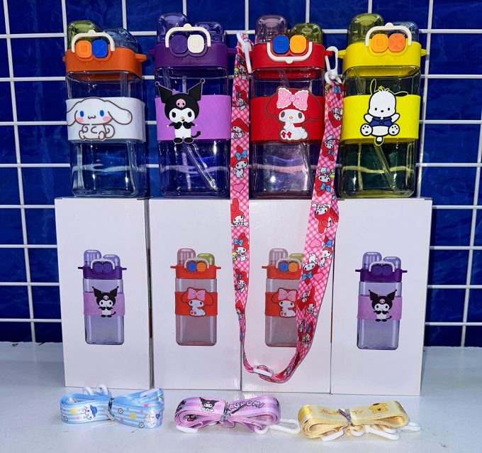 BOTELLA SANRIO DOBLE SORBETE