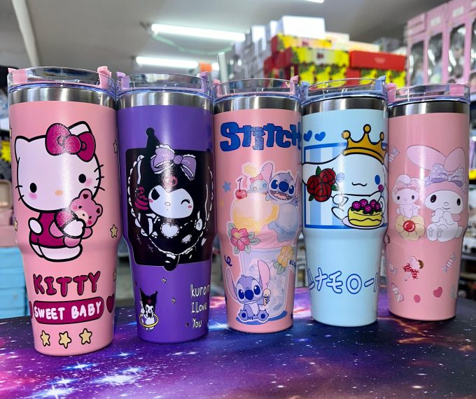 MUG TÉRMICO SANRIO 900 ML